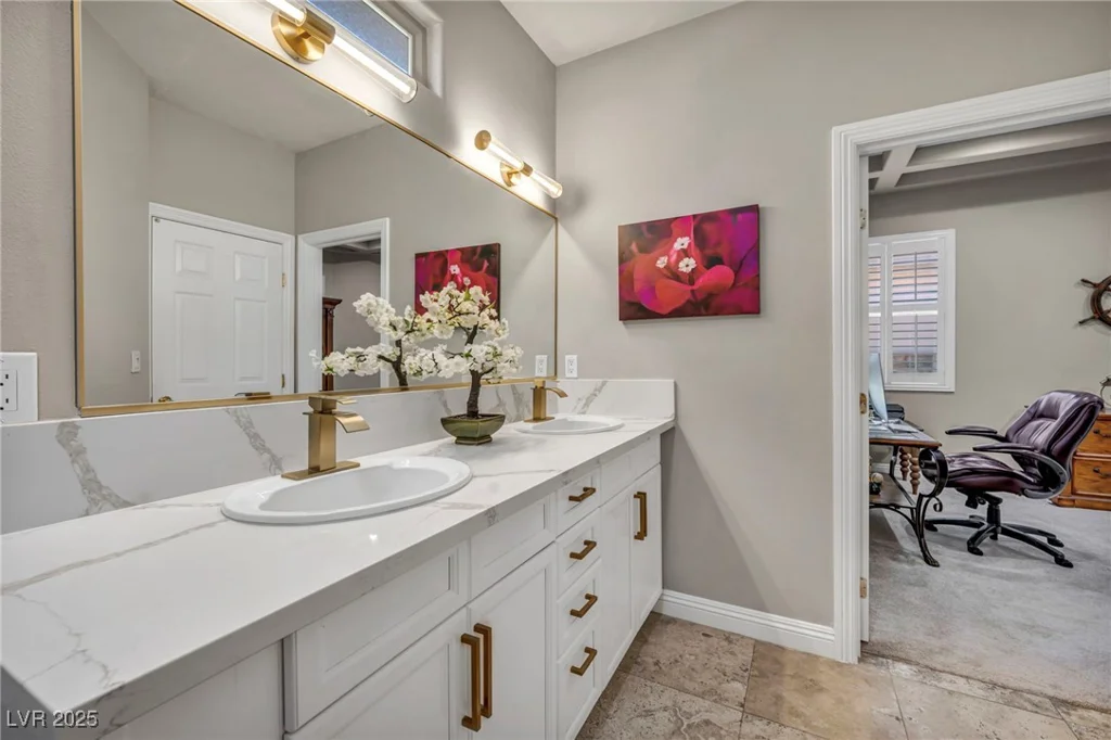 9900 Alegria, Las Vegas, NV 89144