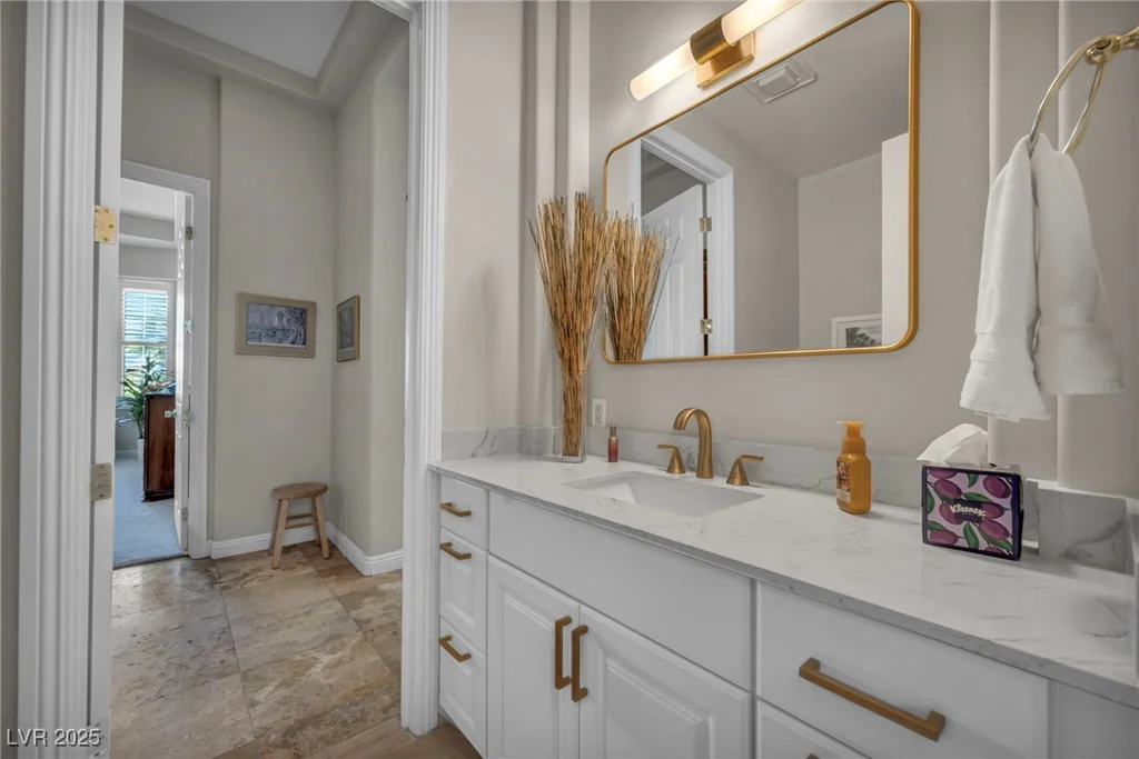 9900 Alegria, Las Vegas, NV 89144