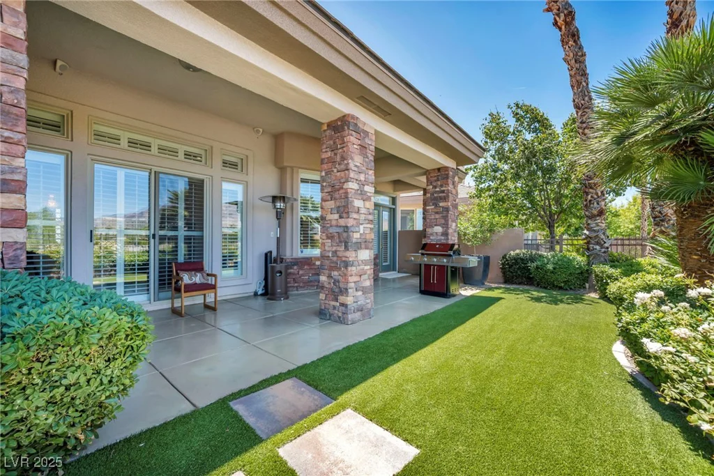 9900 Alegria, Las Vegas, NV 89144