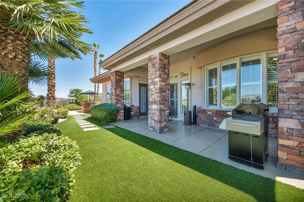 9900 Alegria, Las Vegas, NV 89144
