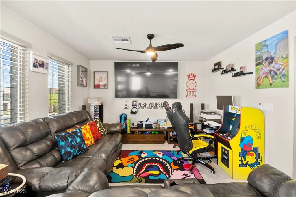 8955 Ruby Moon, Las Vegas, NV 89139