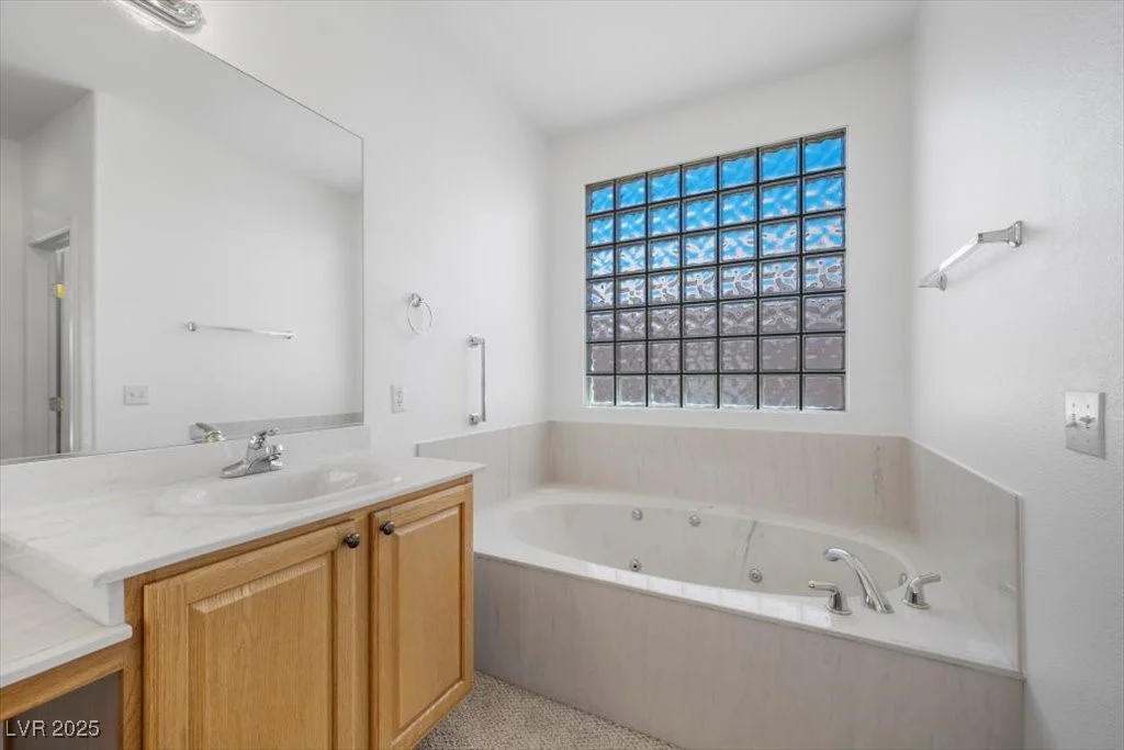 10623 Riva De Fiore, Las Vegas, NV 89135