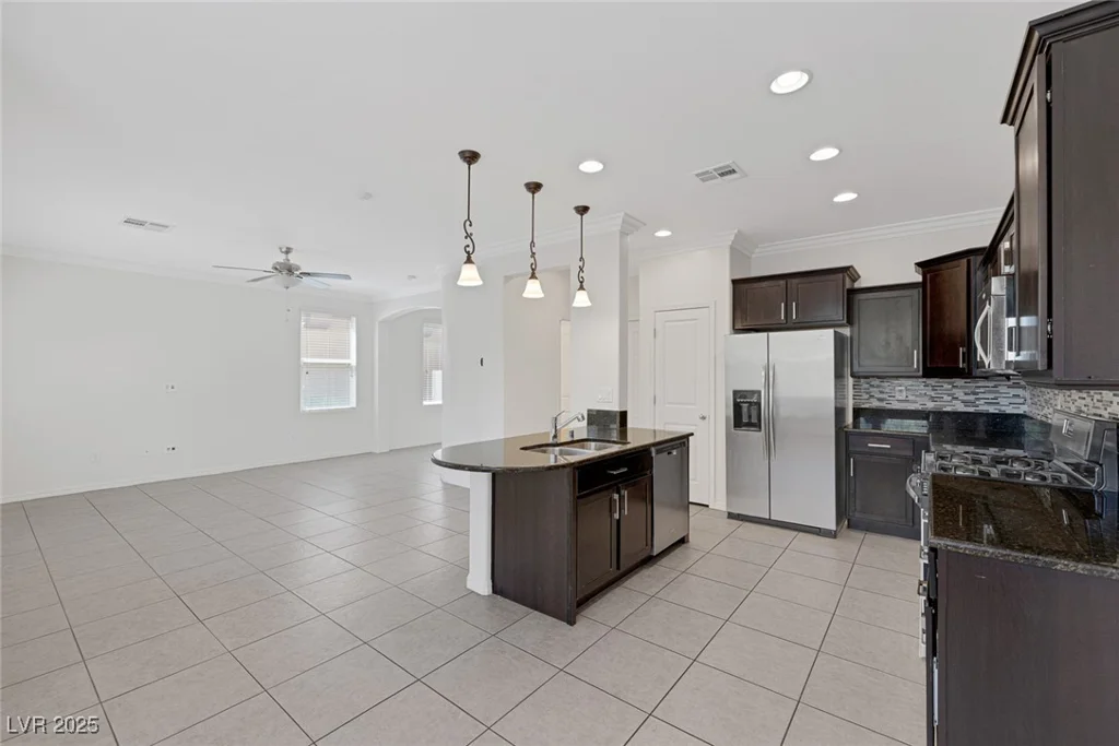 2060 Morro Vista, Las Vegas, NV 89135
