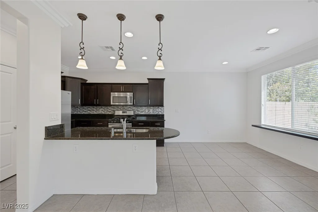 2060 Morro Vista, Las Vegas, NV 89135