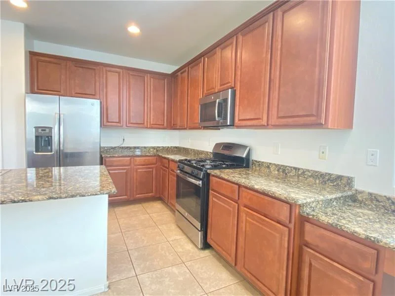 5513 Silent Springs, Las Vegas, NV 89122