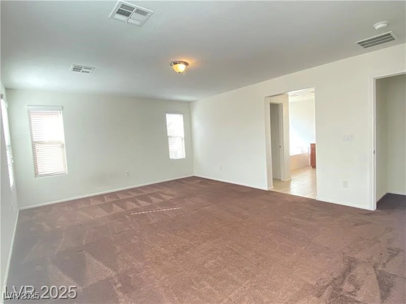 5513 Silent Springs, Las Vegas, NV 89122