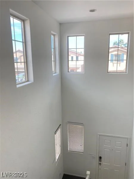 5513 Silent Springs, Las Vegas, NV 89122