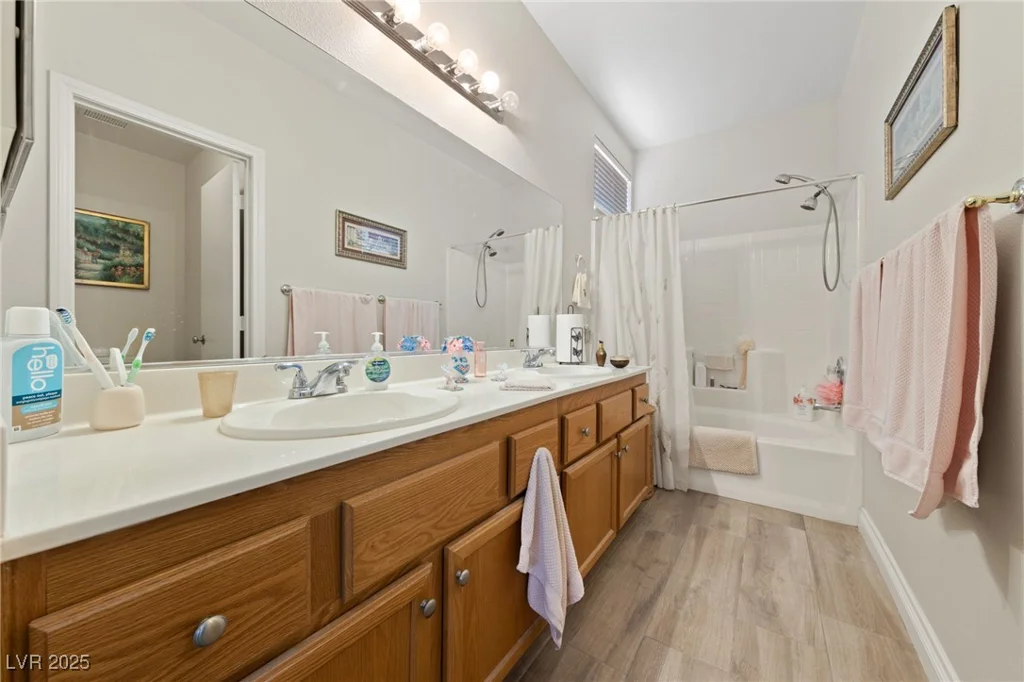 678 Turtlewood, Henderson, NV 89052