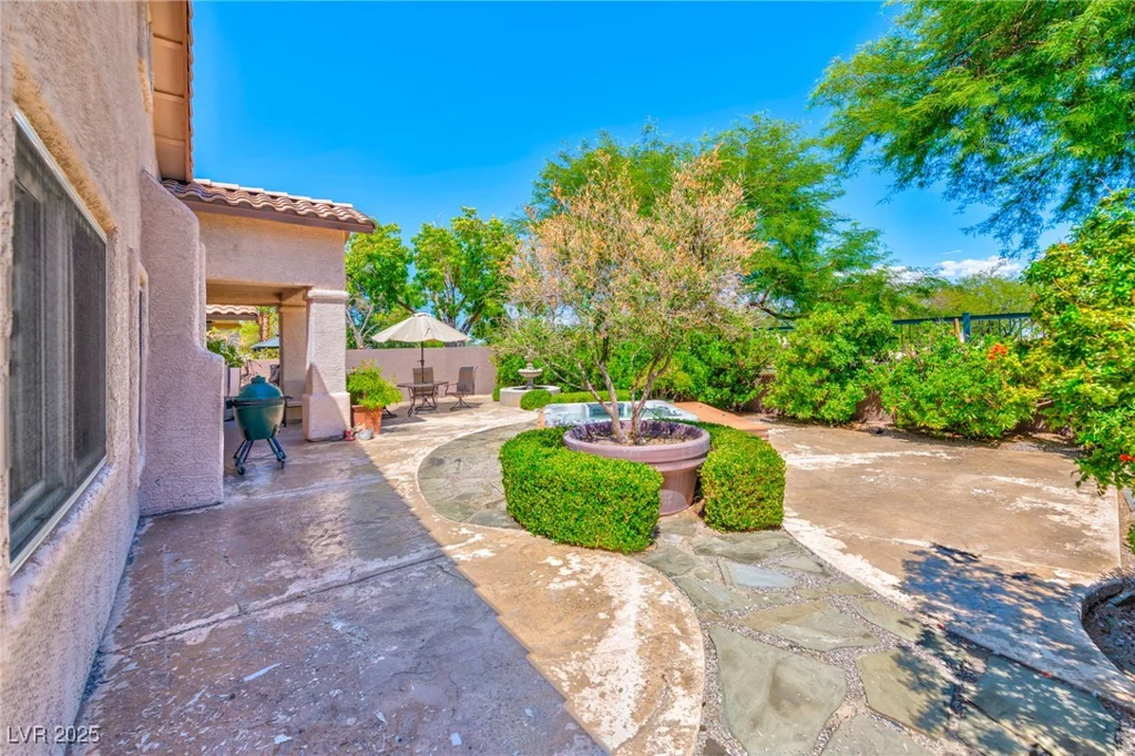 920 Royal Plum, Las Vegas, NV 89144