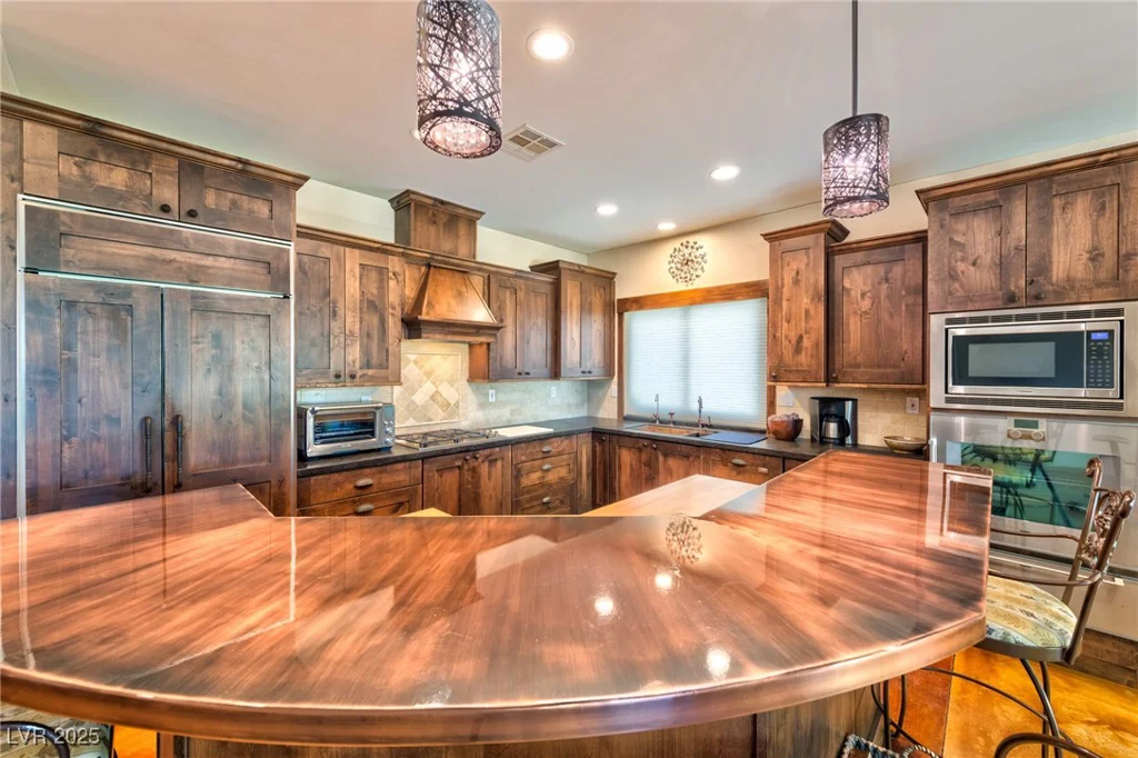 920 Royal Plum, Las Vegas, NV 89144