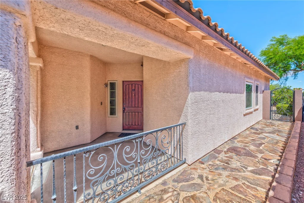 920 Royal Plum, Las Vegas, NV 89144