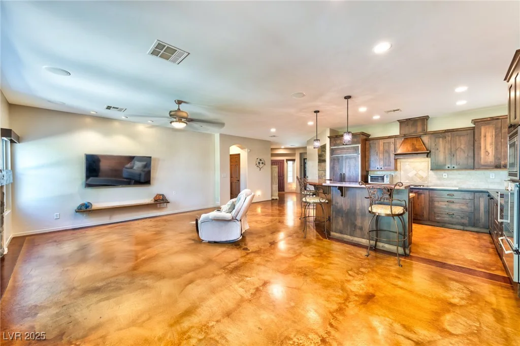 920 Royal Plum, Las Vegas, NV 89144