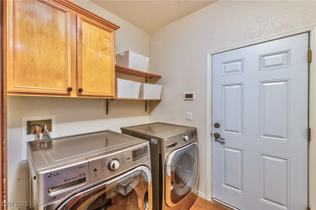 920 Royal Plum, Las Vegas, NV 89144