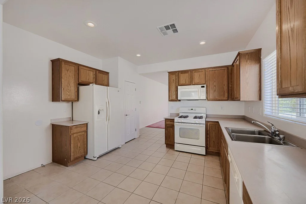 2220 Carrier Dove, North Las Vegas, NV 89084