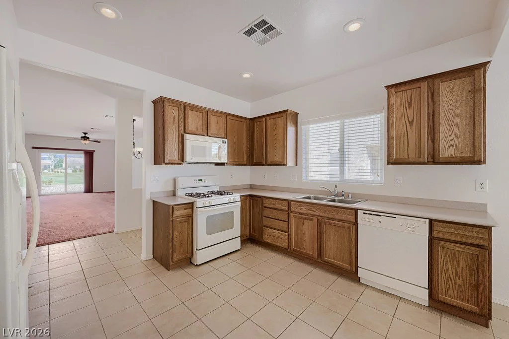 2220 Carrier Dove, North Las Vegas, NV 89084