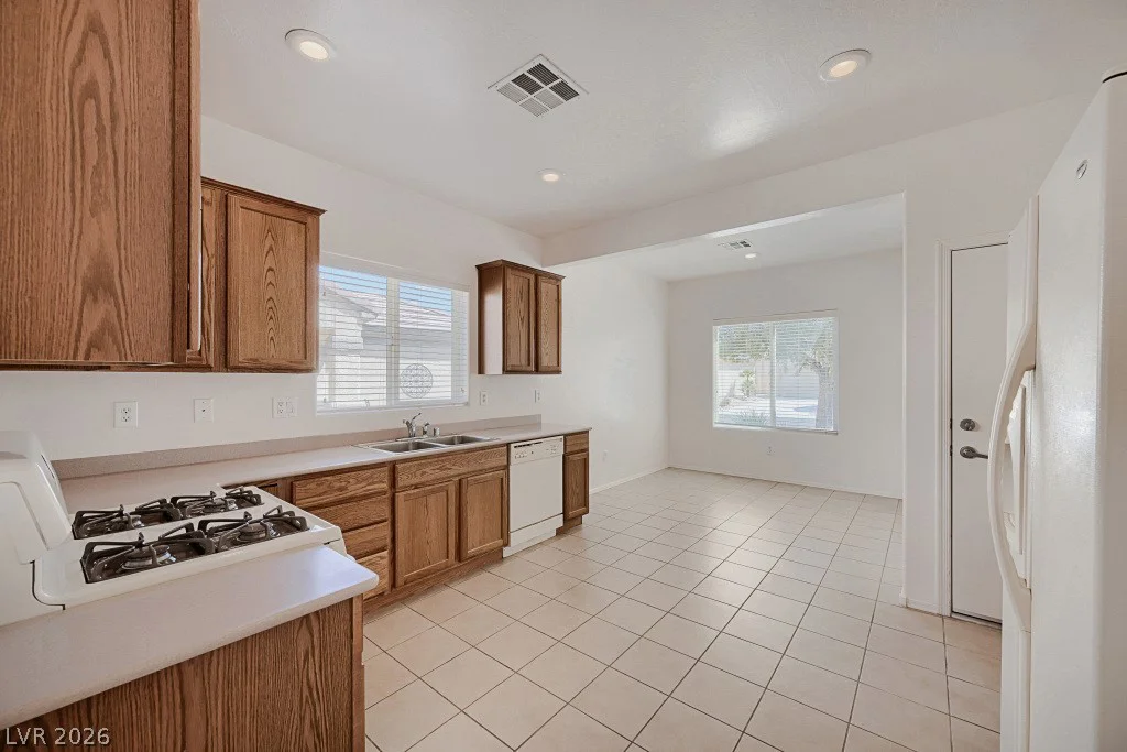 2220 Carrier Dove, North Las Vegas, NV 89084