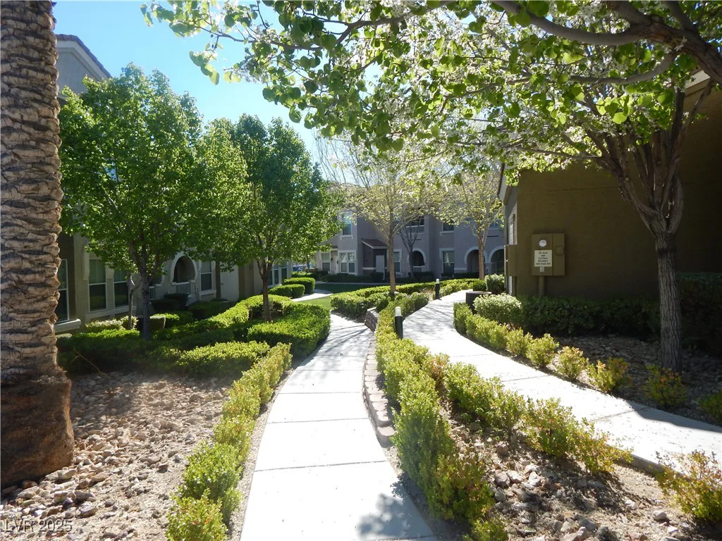 9975 Peace, Las Vegas, NV 89147