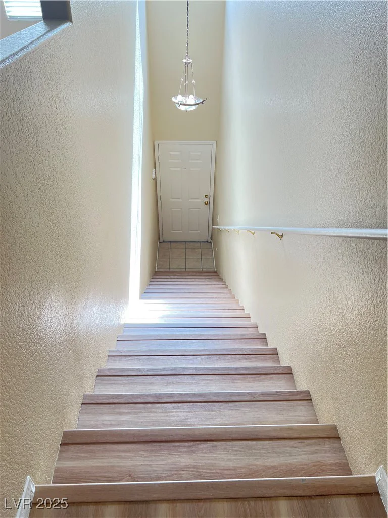 9975 Peace, Las Vegas, NV 89147