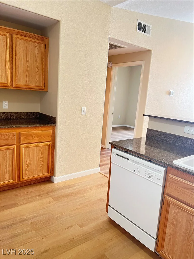 9975 Peace, Las Vegas, NV 89147