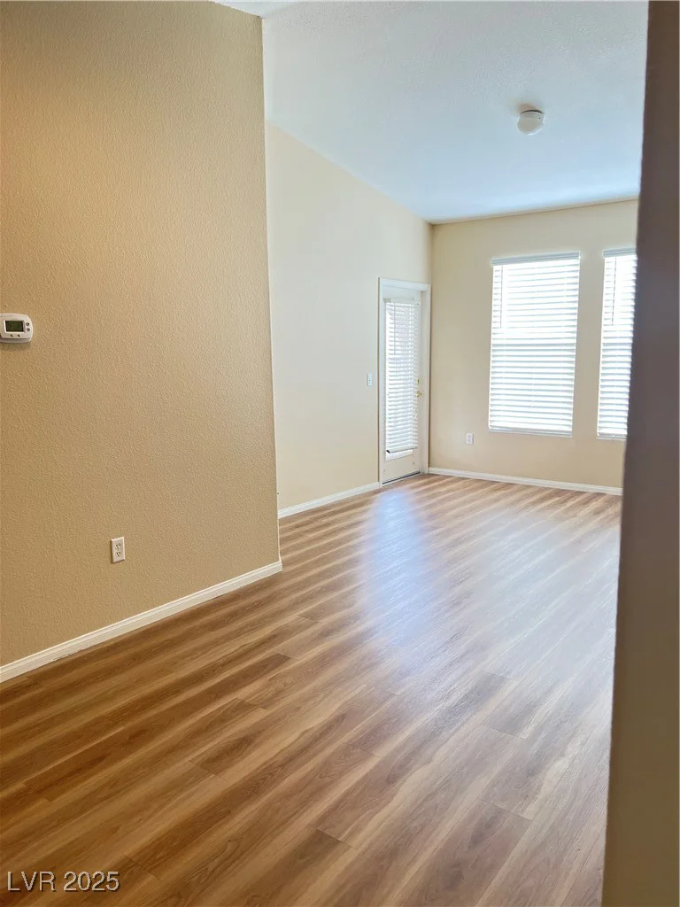 9975 Peace, Las Vegas, NV 89147