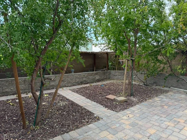 1630 Harvest Pecan, Las Vegas, NV 89108