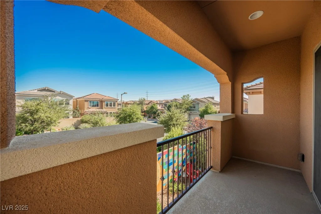 11238 Eureka Pass, Las Vegas, NV 89135