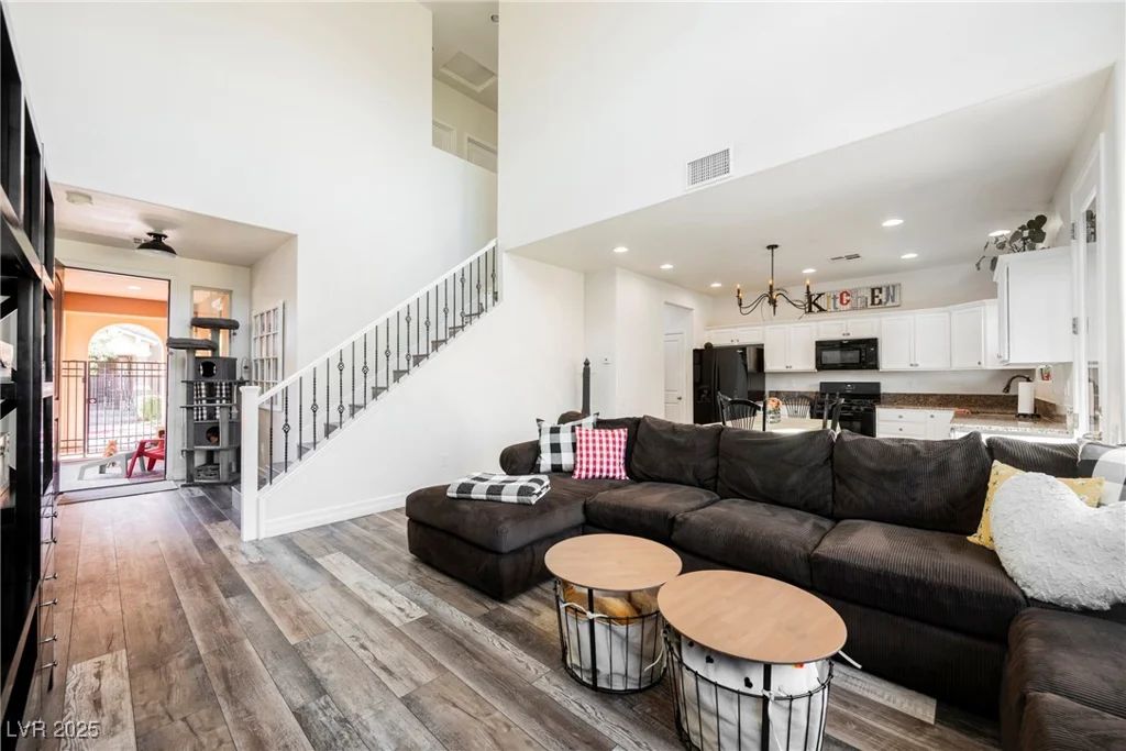 11238 Eureka Pass, Las Vegas, NV 89135