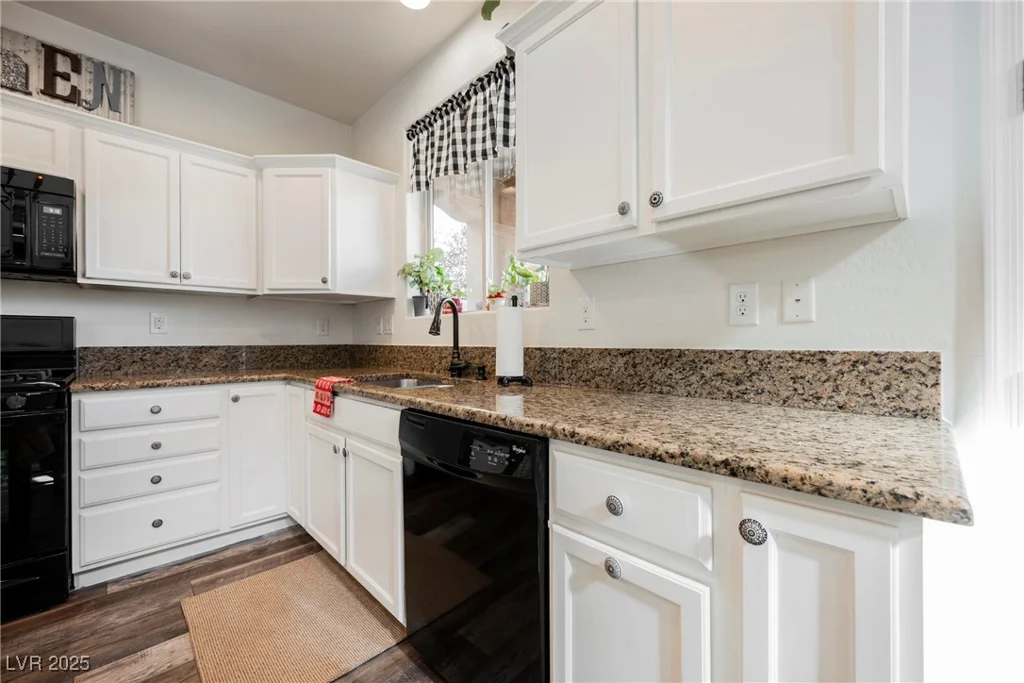 11238 Eureka Pass, Las Vegas, NV 89135