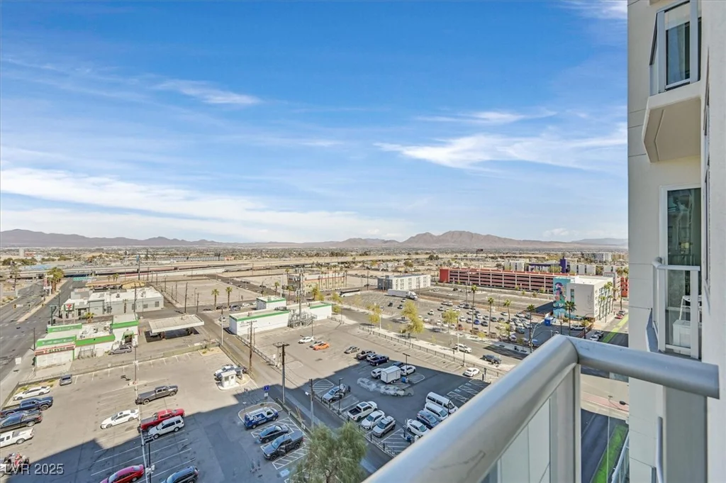 150 Las Vegas, Las Vegas, NV 89101