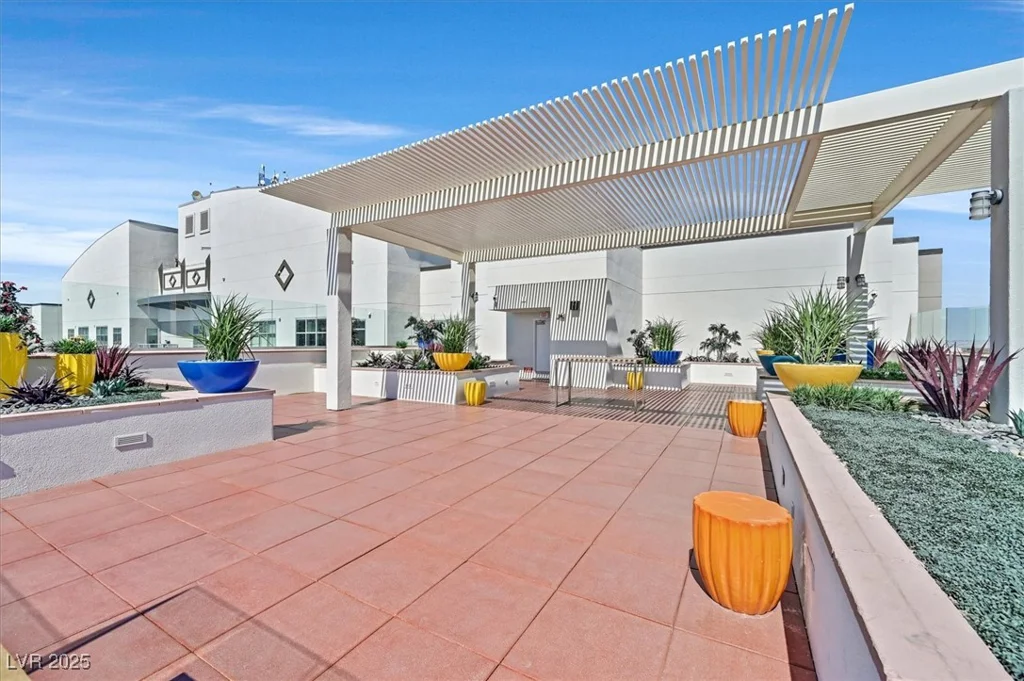 150 Las Vegas, Las Vegas, NV 89101