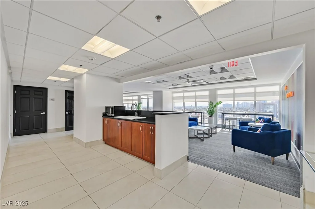 150 Las Vegas, Las Vegas, NV 89101