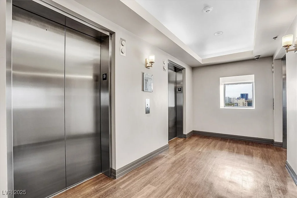 150 Las Vegas, Las Vegas, NV 89101