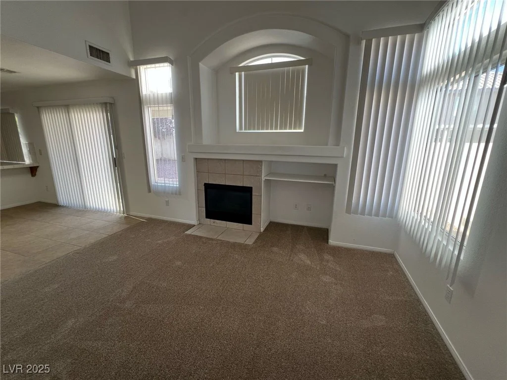7968 Dinsmore, Las Vegas, NV 89117