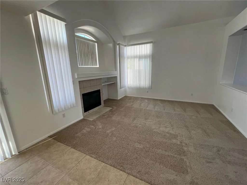7968 Dinsmore, Las Vegas, NV 89117