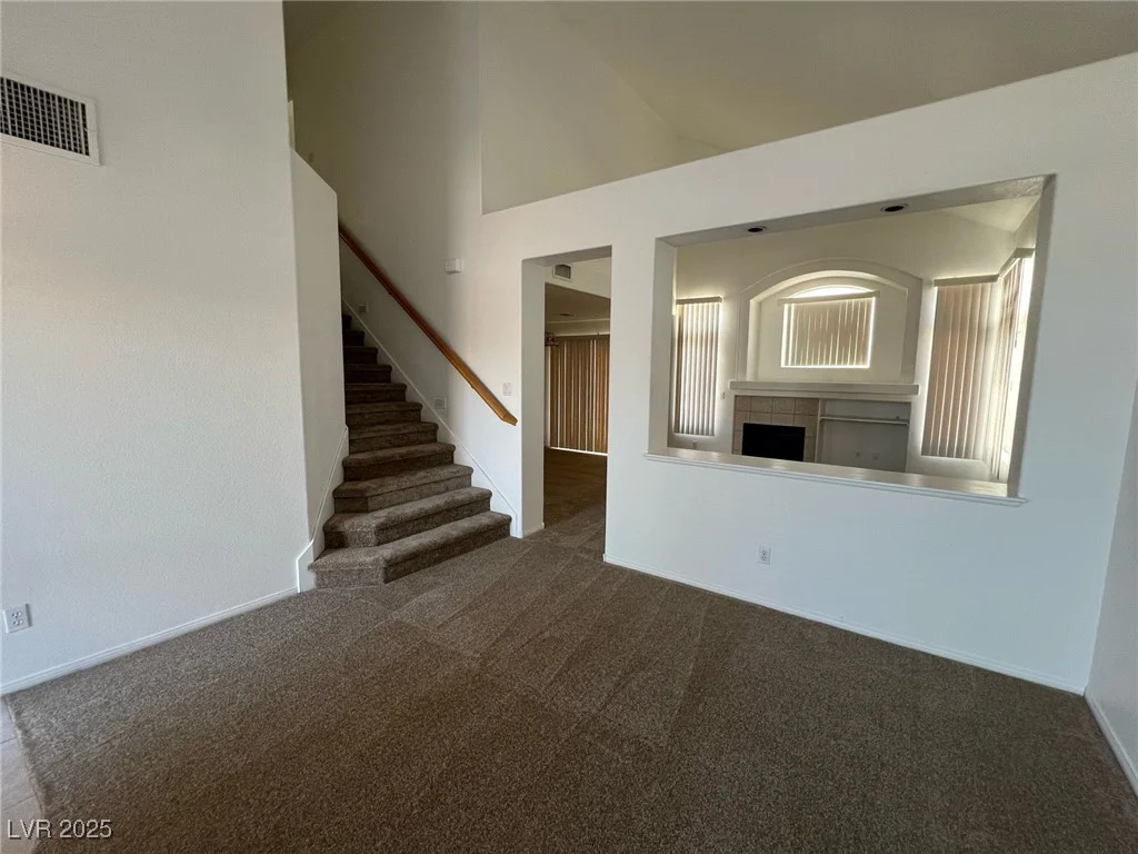 7968 Dinsmore, Las Vegas, NV 89117