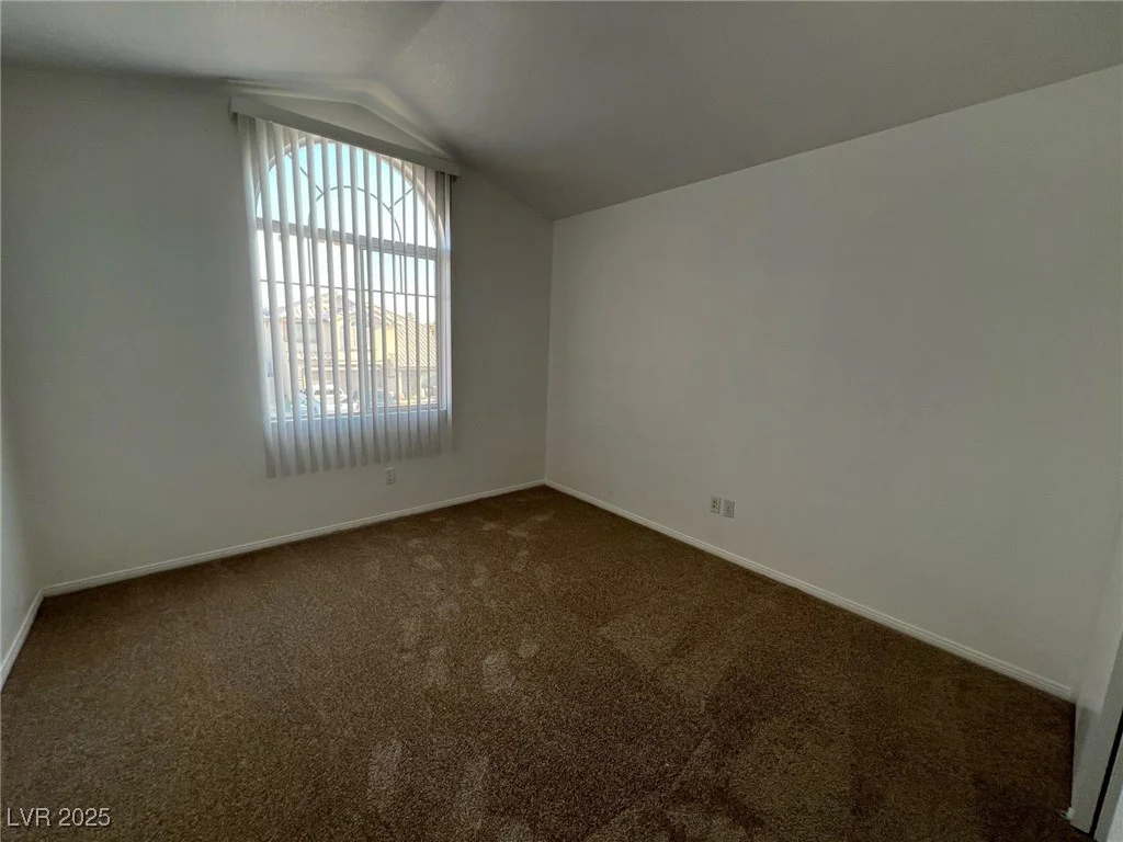 7968 Dinsmore, Las Vegas, NV 89117