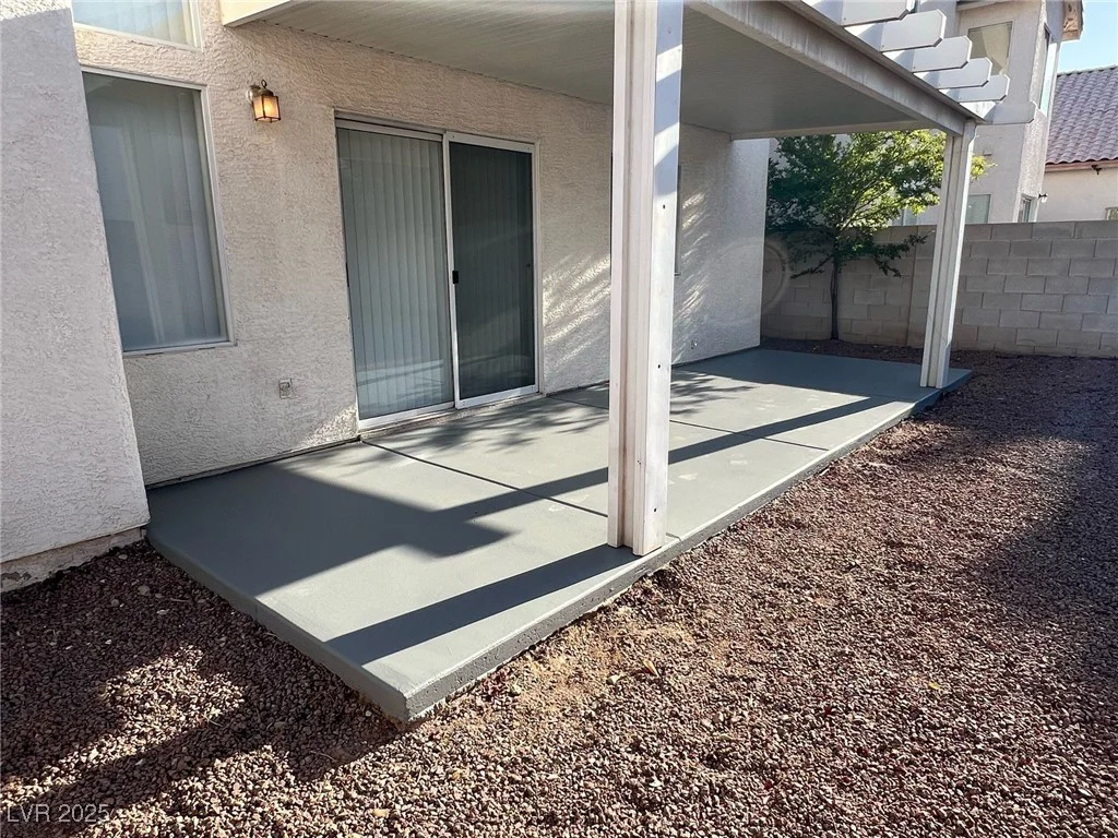 7968 Dinsmore, Las Vegas, NV 89117