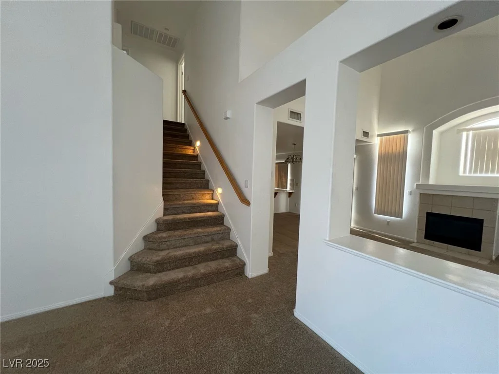 7968 Dinsmore, Las Vegas, NV 89117