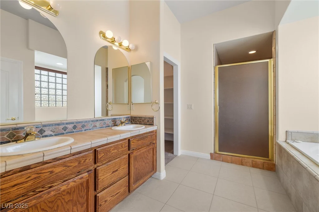 4950 Windsong, Pahrump, NV 89048