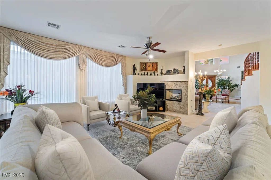 8301 Broad Peak, Las Vegas, NV 89131