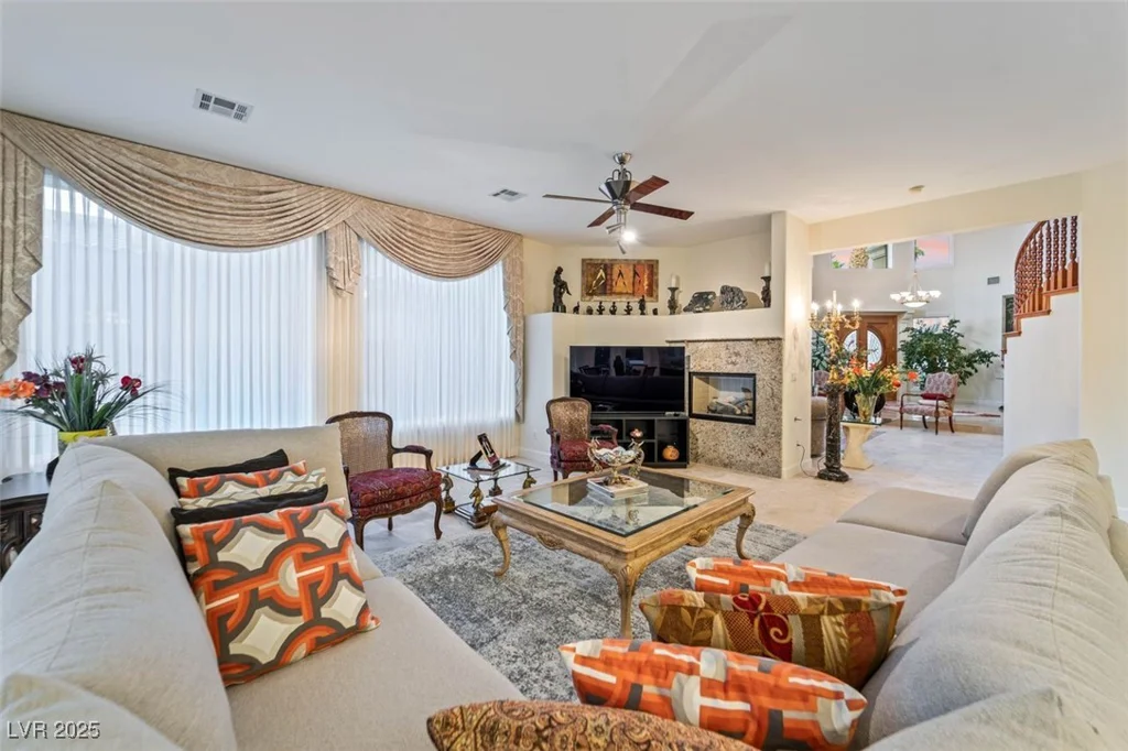 8301 Broad Peak, Las Vegas, NV 89131