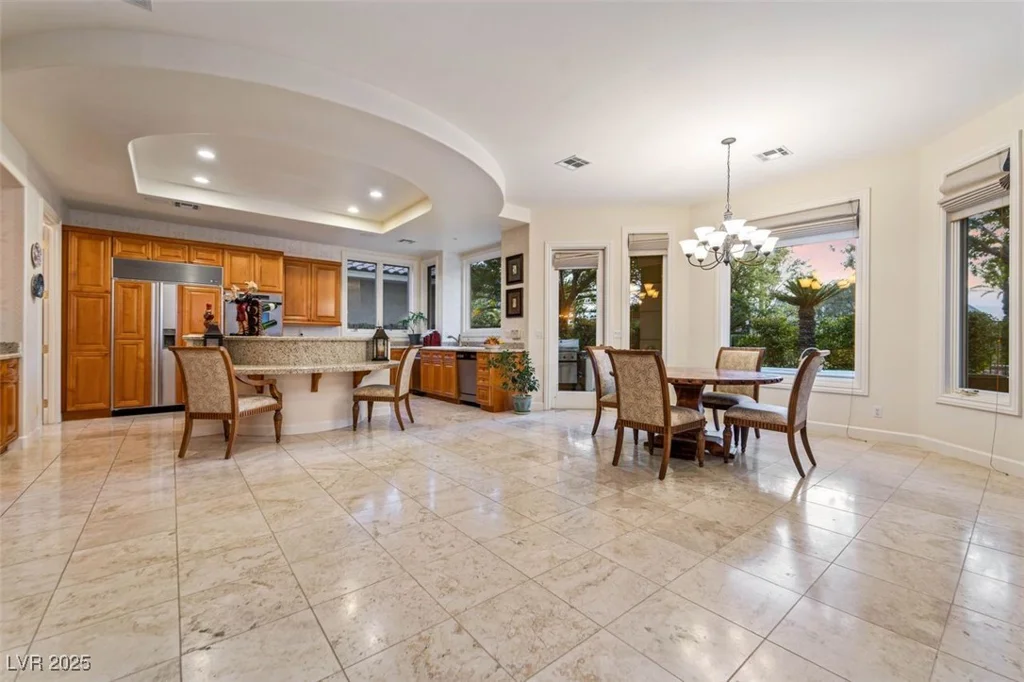 8301 Broad Peak, Las Vegas, NV 89131