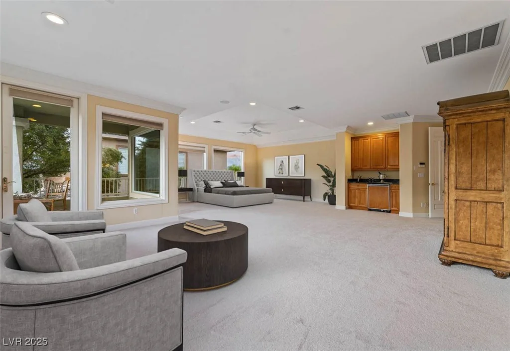 8301 Broad Peak, Las Vegas, NV 89131