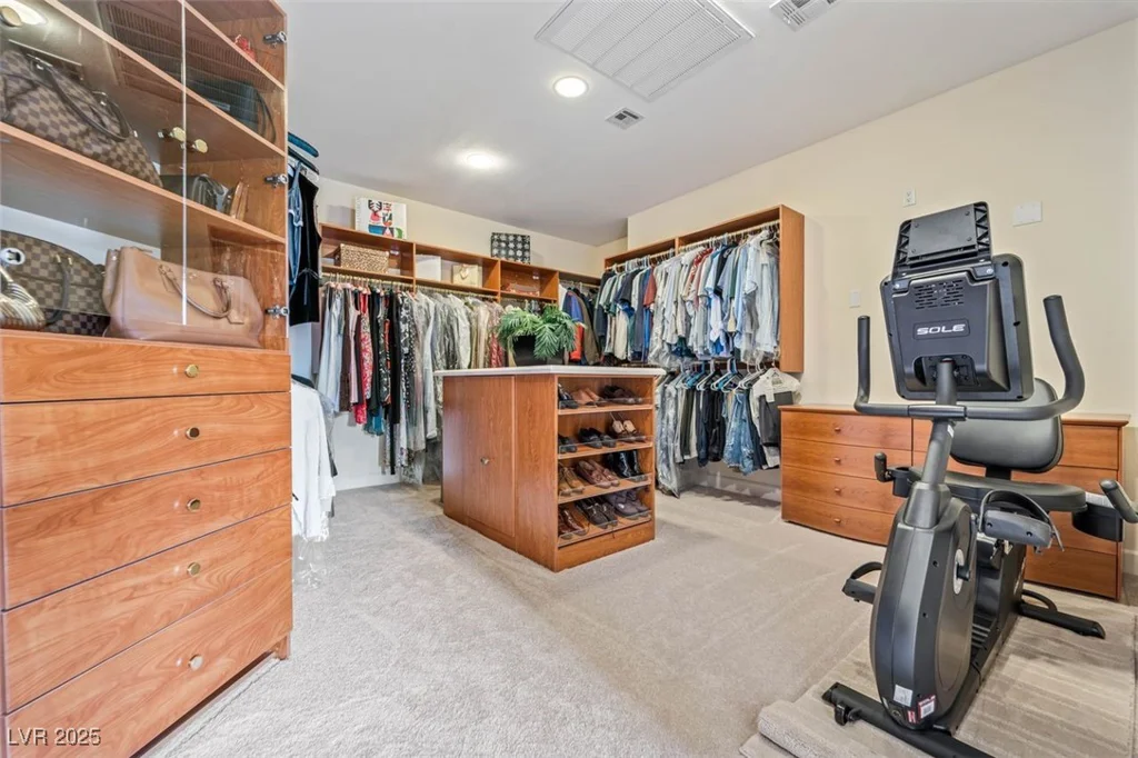 8301 Broad Peak, Las Vegas, NV 89131