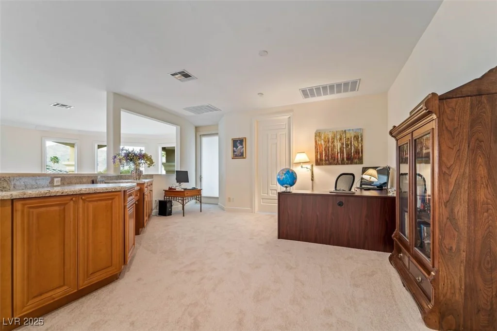 8301 Broad Peak, Las Vegas, NV 89131