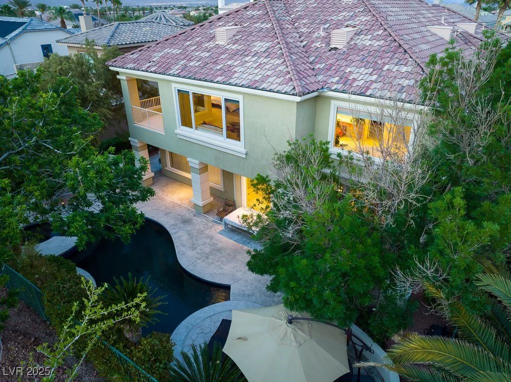 8301 Broad Peak, Las Vegas, NV 89131