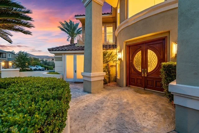 8301 Broad Peak, Las Vegas, NV 89131