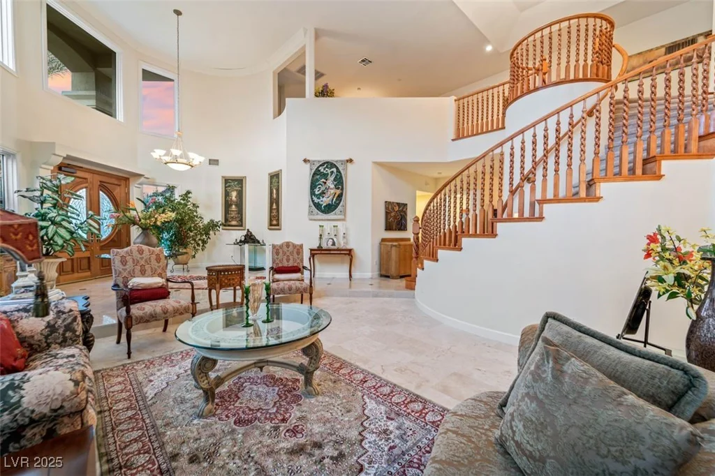8301 Broad Peak, Las Vegas, NV 89131