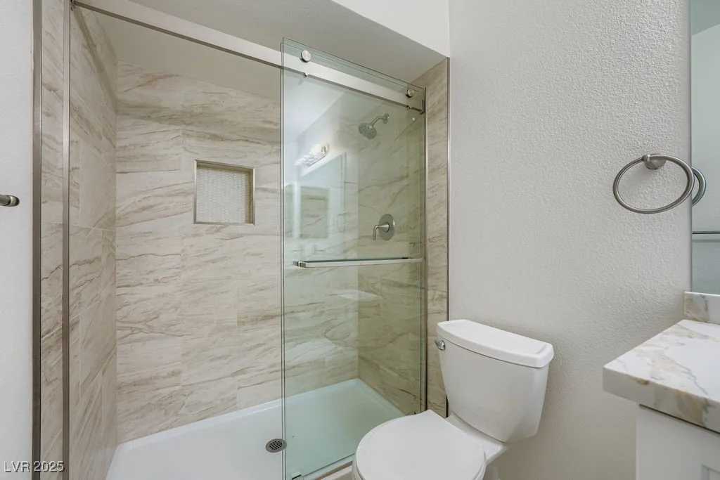 6191 La Palma, Las Vegas, NV 89118