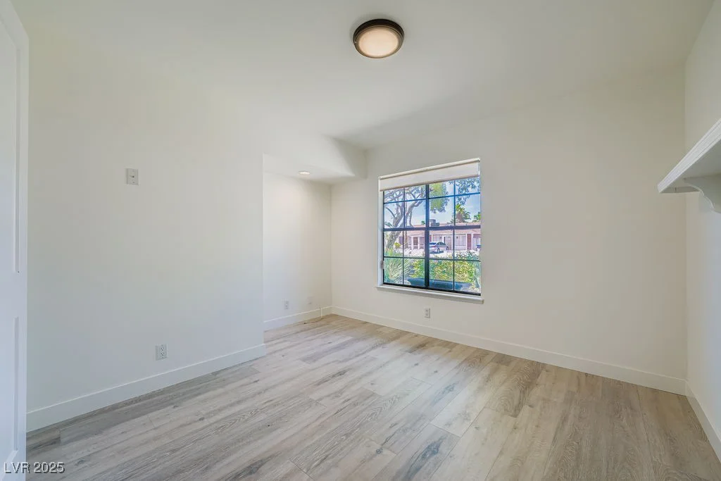 6191 La Palma, Las Vegas, NV 89118